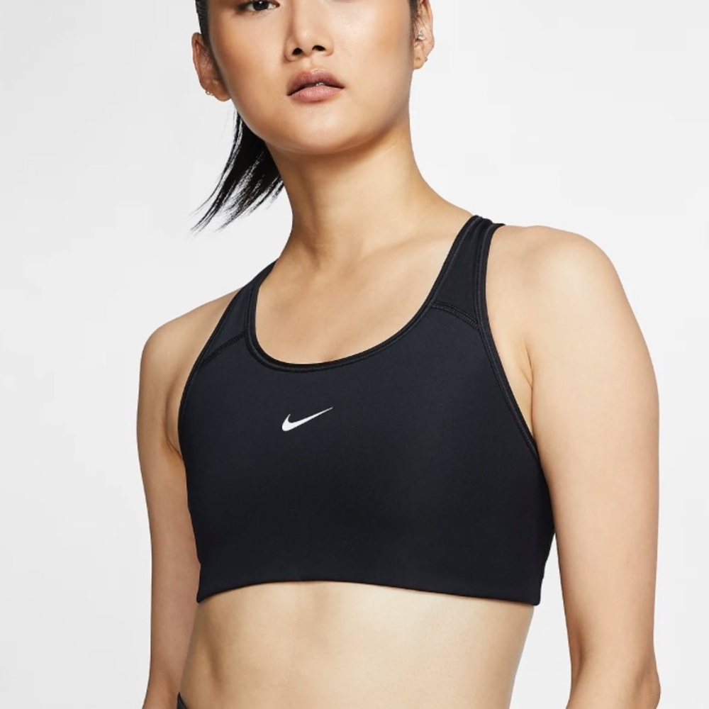 Nike sports bra smalls and large